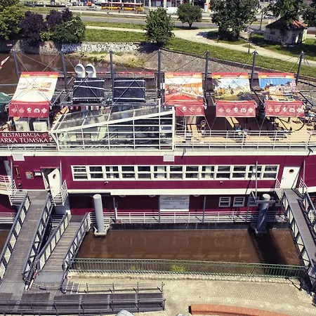 Schronisko Na Wyspie Hostel Breslau