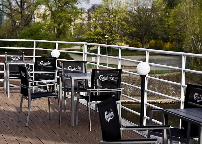 Hostel Schronisko Na Wyspie Breslau